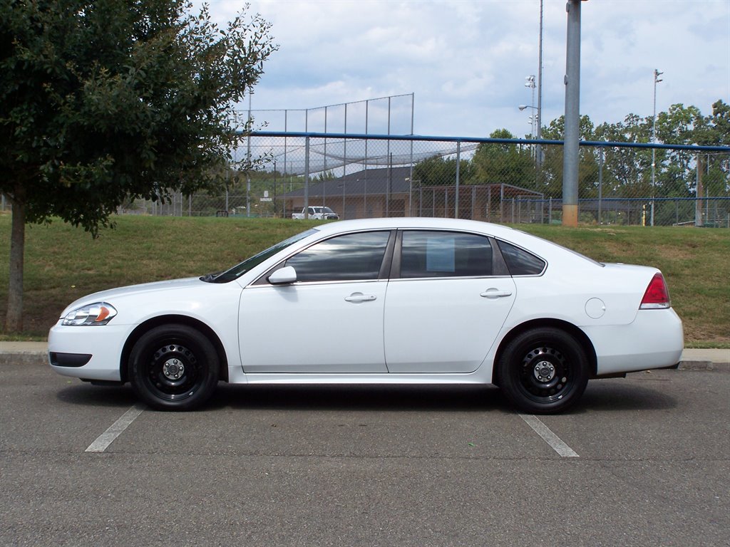 Used 2014 Chevrolet Impala Police image 5