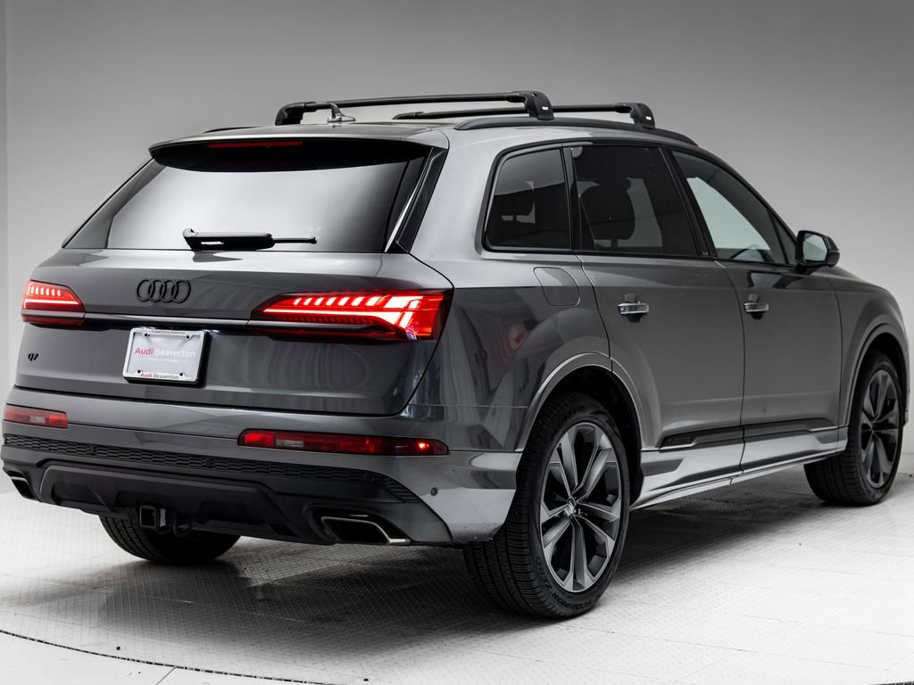 Certified 2025 Audi Q7 3.0T Premium Plus AWD/4WD image 35