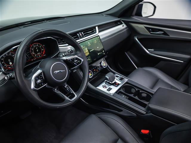 Certified 2024 Jaguar F-PACE R-Dynamic S AWD/4WD image 17
