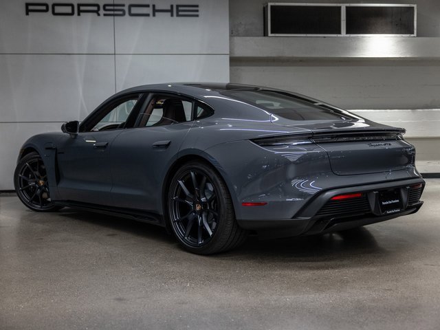 New 2026 Porsche Taycan GTS image 26