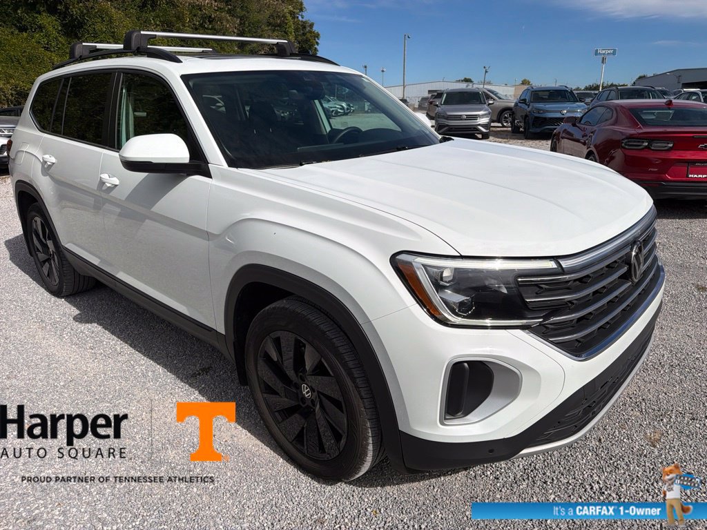 Used 2024 Volkswagen Atlas SE w/ Panoramic Sunroof Package AWD/4WD image 7