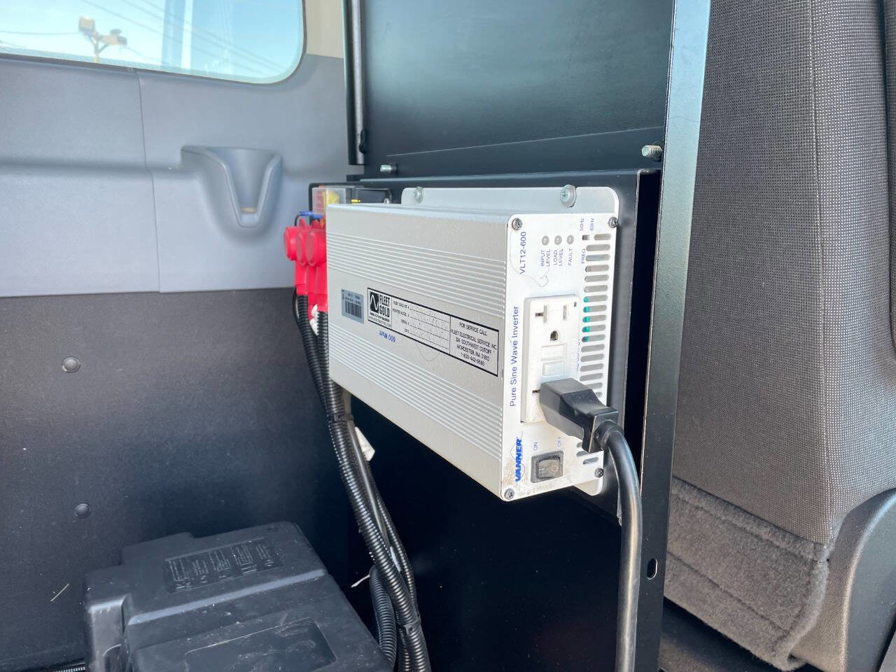 Used 2015 Ford Transit 150 XLT RWD image 31