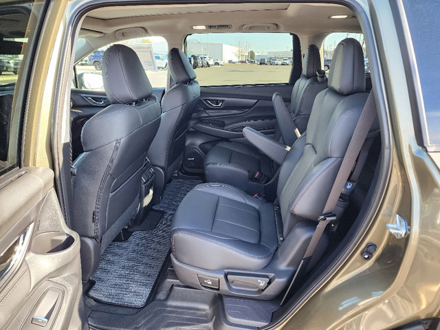 Certified 2026 Subaru Ascent Limited Bronze image 34