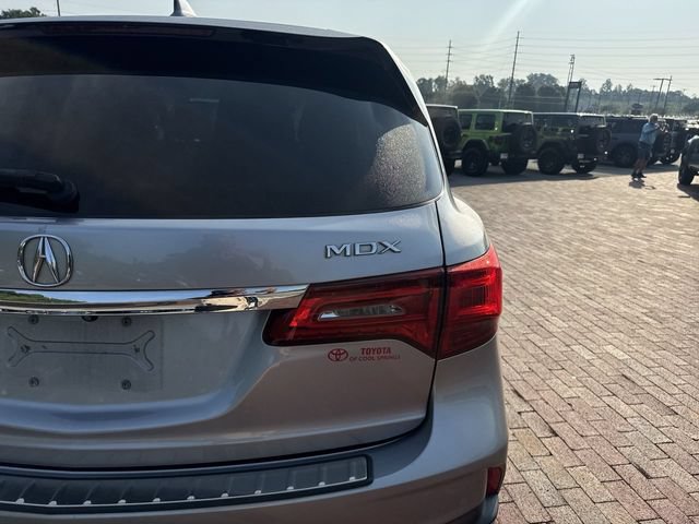 Used 2017 Acura MDX FWD image 11