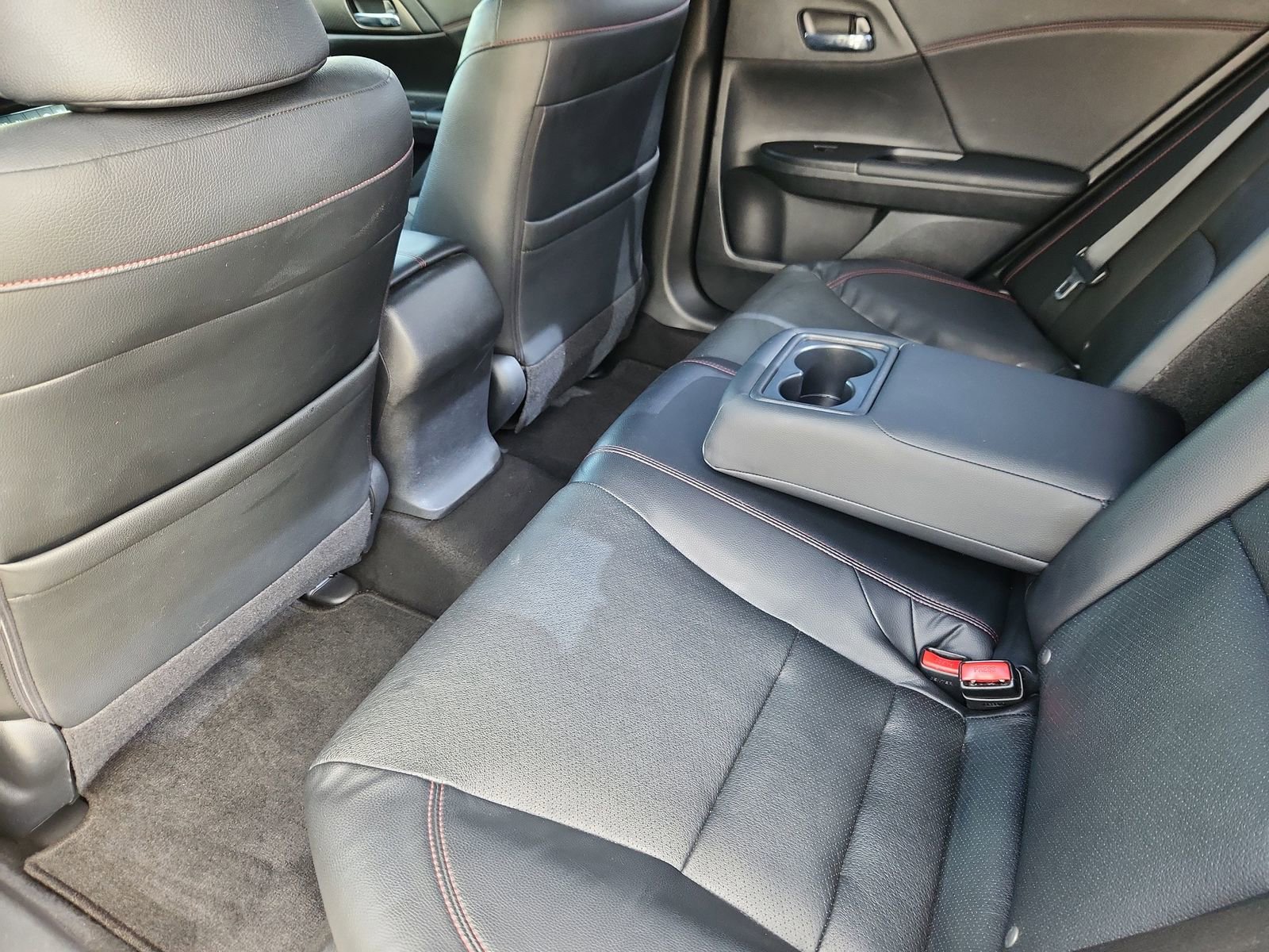 Used 2017 Honda Accord Sport Special Edition image 11
