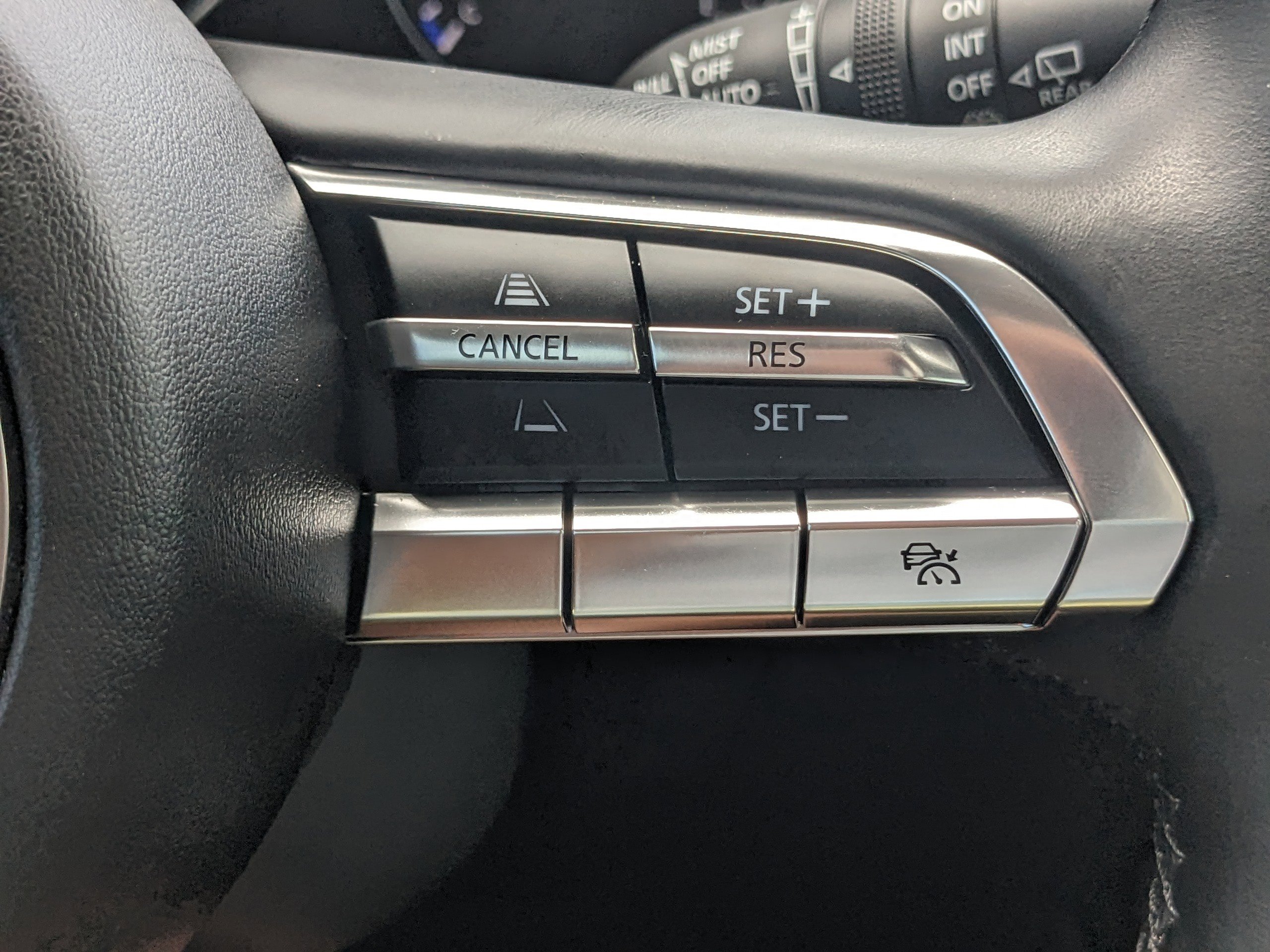 Used 2023 MAZDA CX-50 AWD 2.5 S w/ Cargo Package image 27