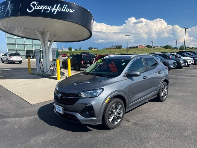 Used 2021 Buick Encore GX Select w/ Sport Touring Package FWD video 1