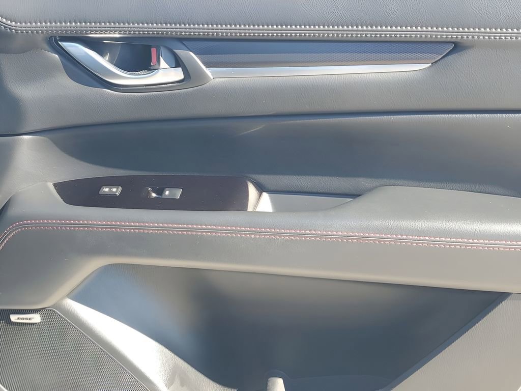 Used 2025 MAZDA CX-5 Carbon Edition image 46