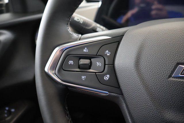 New 2026 Chevrolet Trax ACTIV w/ Sunroof Package FWD image 18