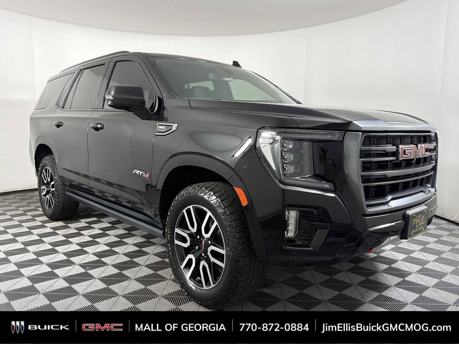 Used 2021 GMC Yukon AT4 w/ AT4 Premium Package AWD/4WD image 1