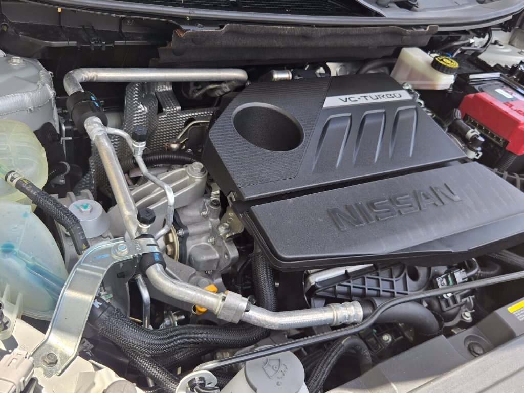 Used 2022 Nissan Rogue SL w/ SL Premium Package FWD image 18