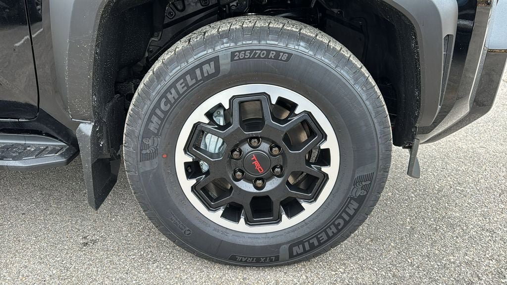 New 2026 Toyota 4Runner TRD Off-Road Premium AWD/4WD image 12