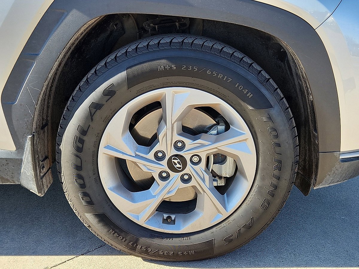 Used 2024 Hyundai Tucson SE image 6