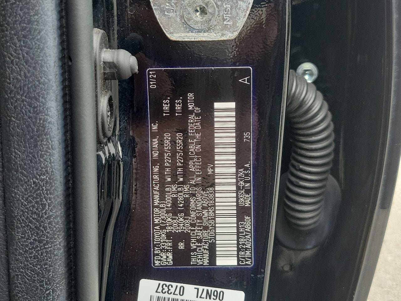Used 2021 Toyota Sequoia Platinum AWD/4WD image 31