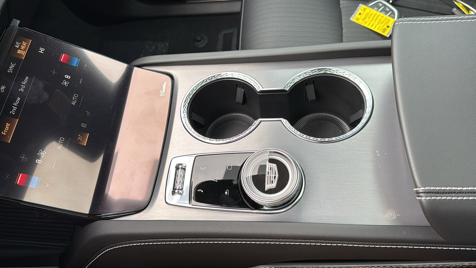 New 2026 Cadillac Vistiq Luxury w/ LPO, Floor Liner Package image 21