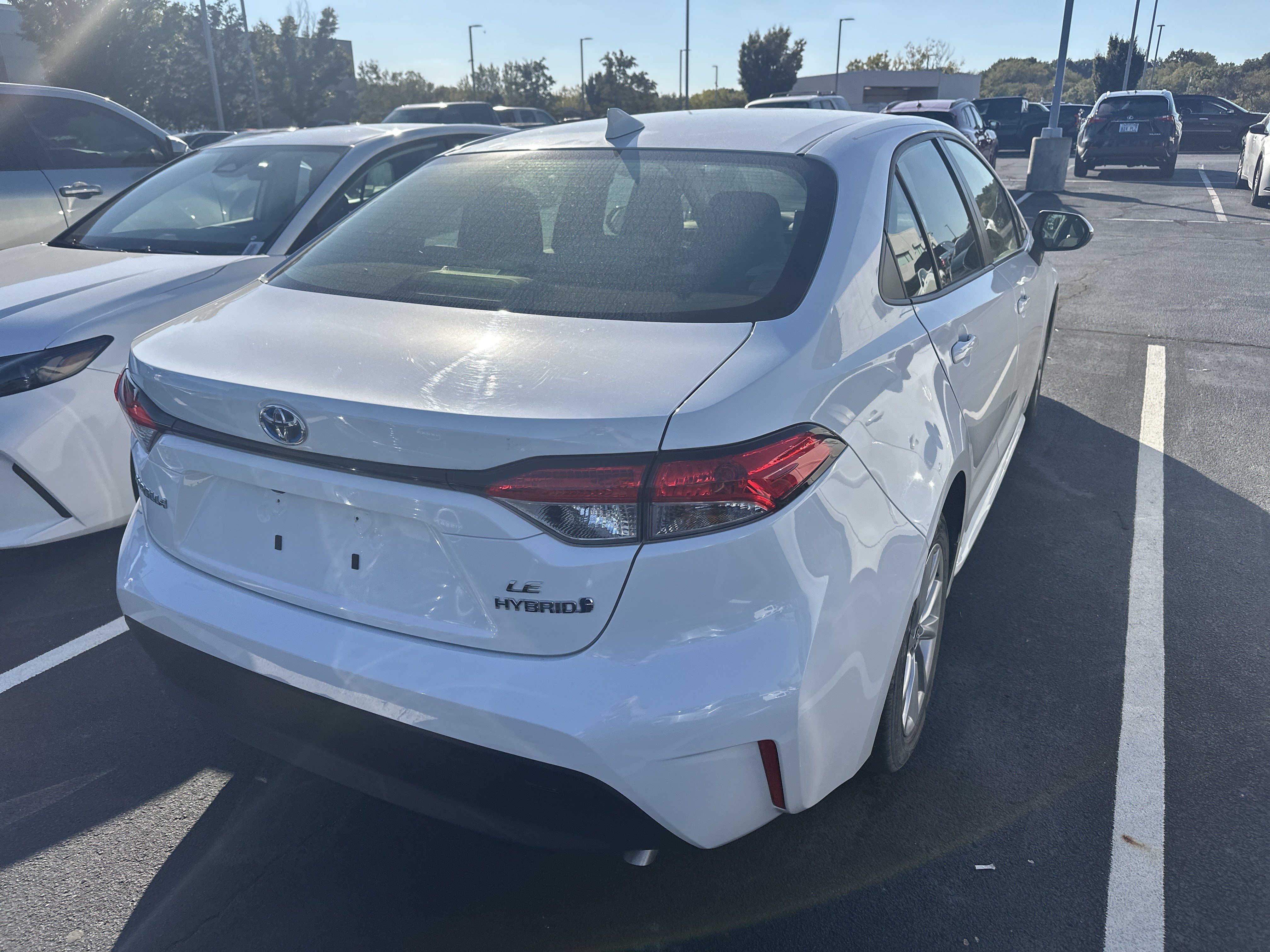 Used 2024 Toyota Corolla LE w/ LE Convenience Package FWD image 6