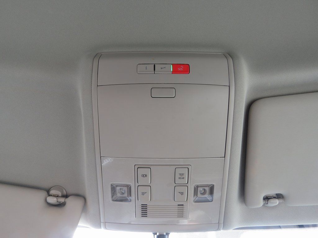 Used 2022 Volkswagen Atlas SE w/ Black Wheel Package image 28