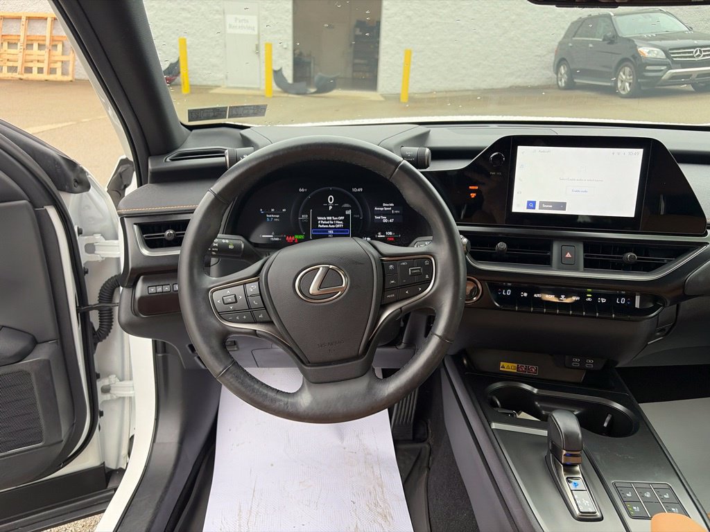 Used 2025 Lexus UX 300h AWD w/ Cold Area Package image 14
