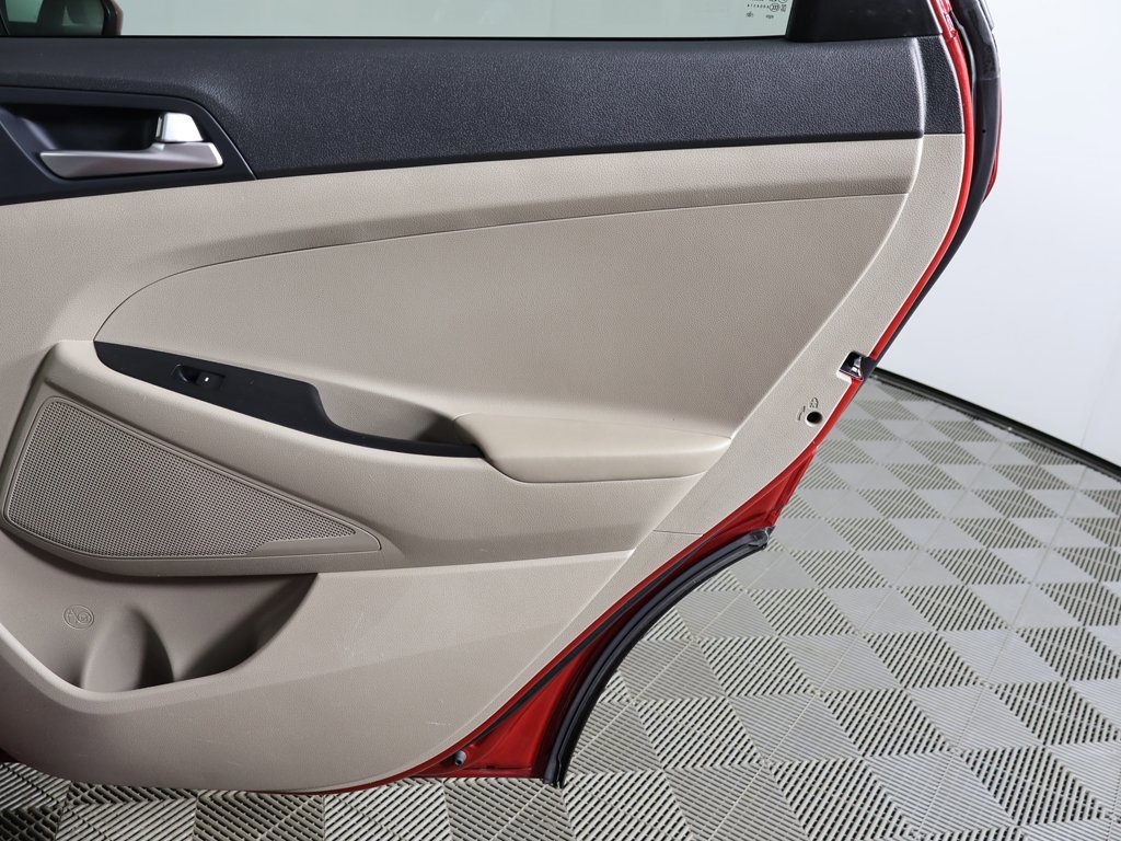 Used 2021 Hyundai Tucson Value w/ Cargo Package image 22