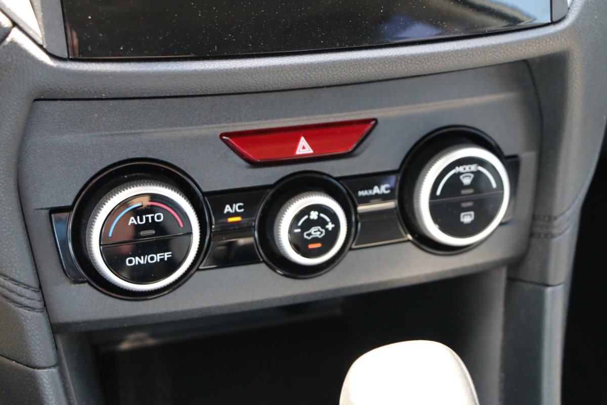 Used 2020 Subaru Crosstrek 2.0i AWD/4WD image 21