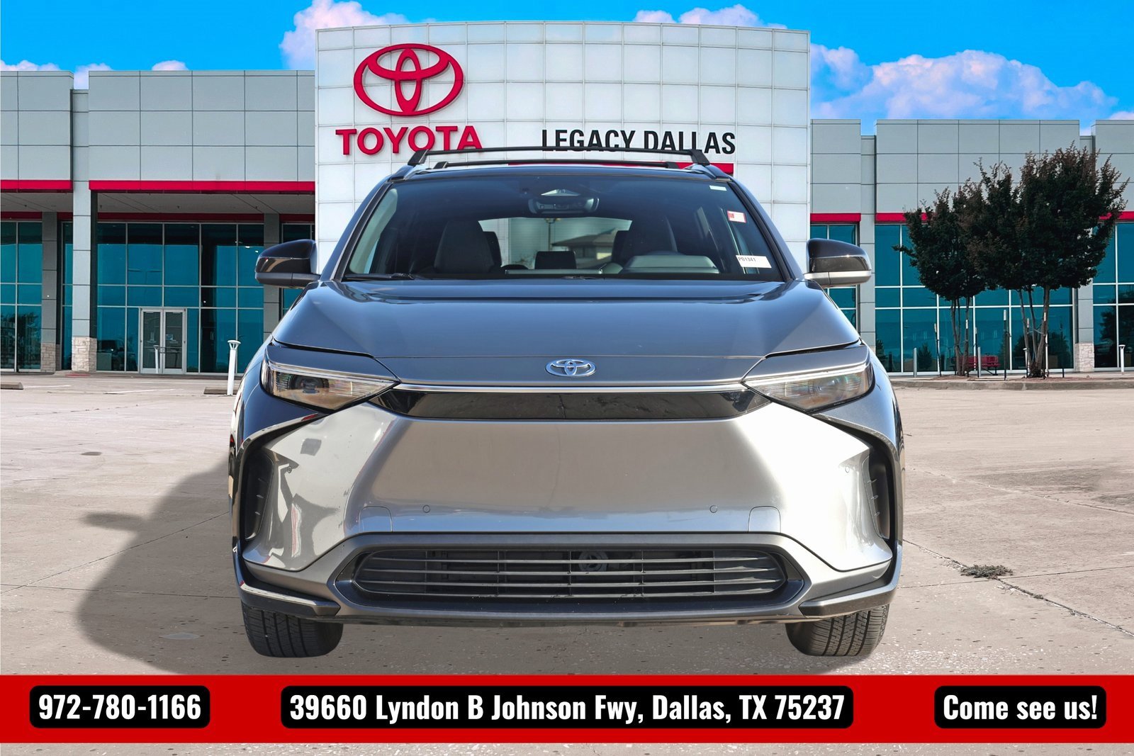 Used 2025 Toyota bZ4X FWD w/ Weather Package image 6