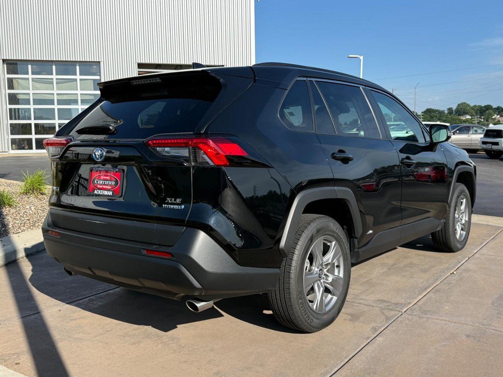Certified 2024 Toyota RAV4 XLE w/ Convenience Package AWD/4WD image 5