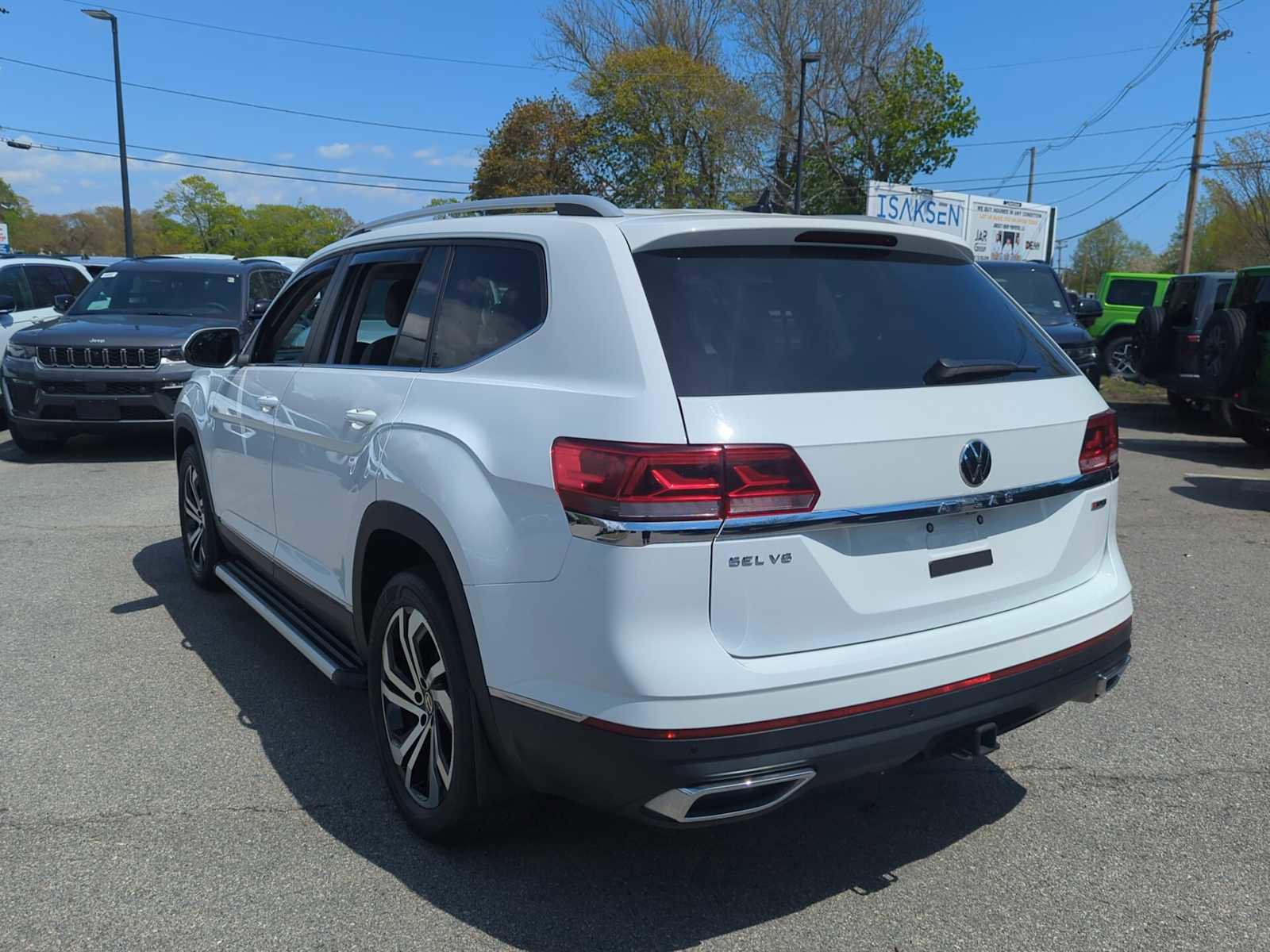 Used 2022 Volkswagen Atlas SEL AWD/4WD image 4