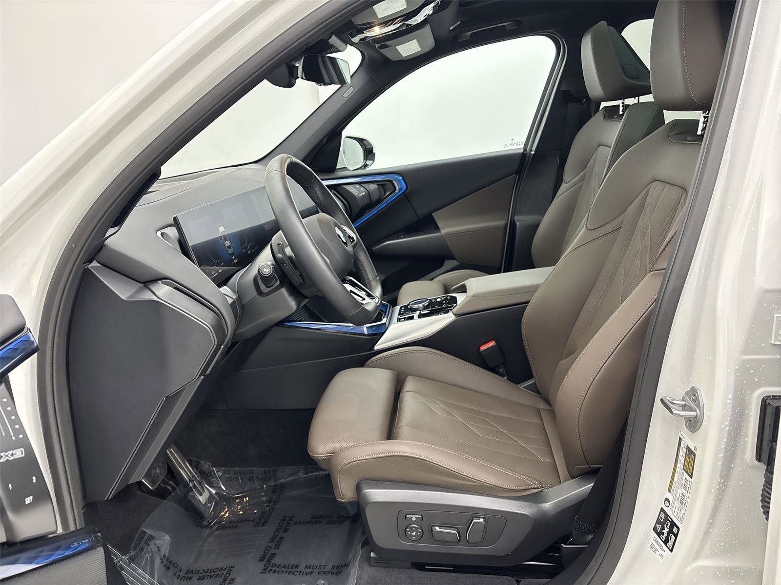 Used 2025 BMW X3 xDrive30i w/ Premium Package image 25