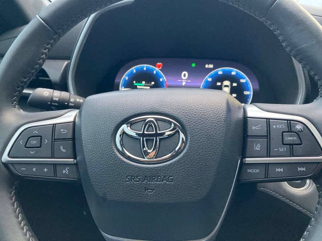 Certified 2026 Toyota Highlander XSE AWD/4WD image 21