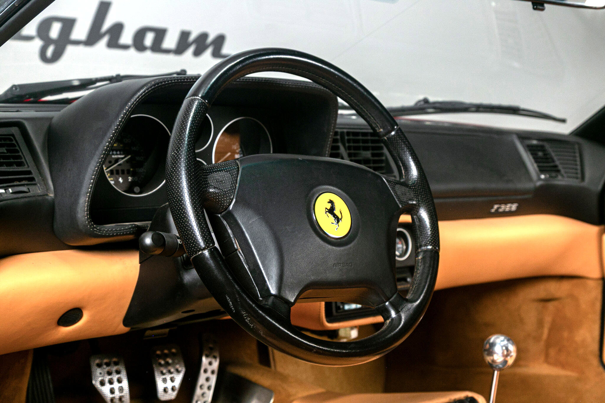 Used 1995 Ferrari F355 Spider image 4