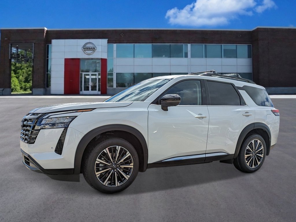 New 2026 Nissan Pathfinder Platinum FWD image 1