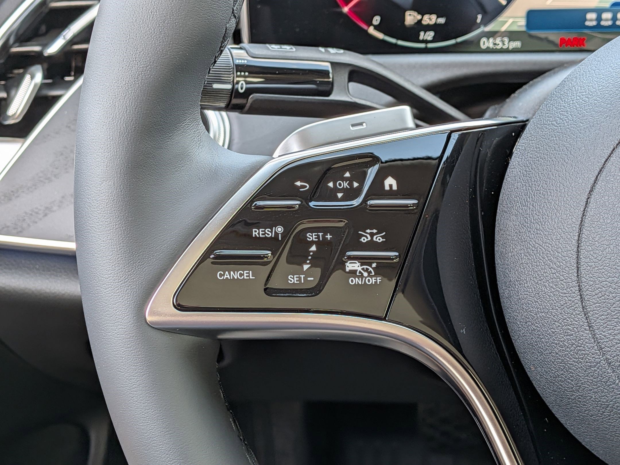 New 2026 Mercedes-Benz E 350 4MATIC Sedan image 19