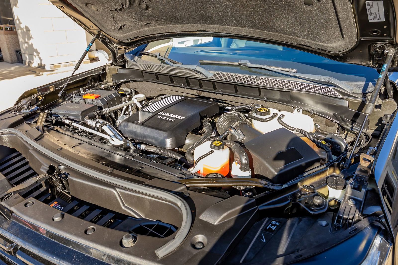 Used 2023 Chevrolet Tahoe RST AWD/4WD image 40