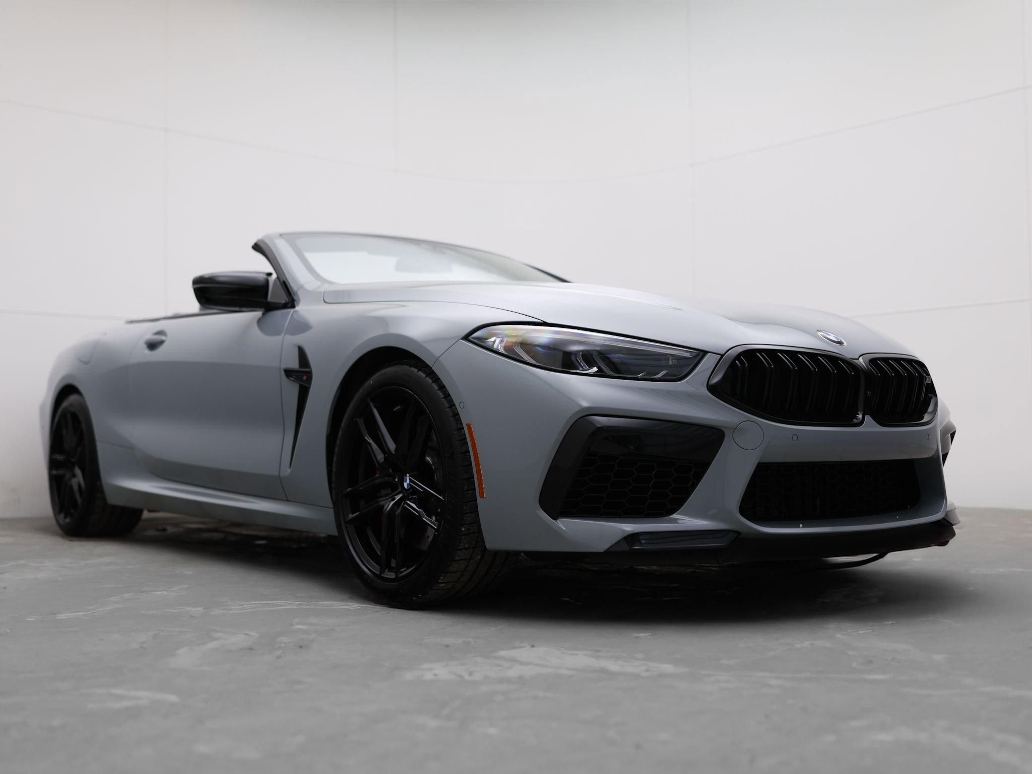Used 2025 BMW M8 Competition w/ Driving Assistance Package image 15