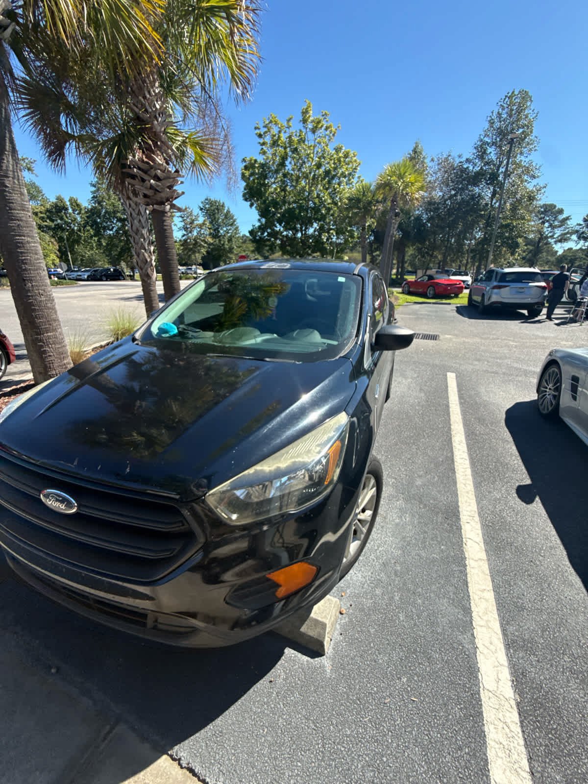 Used 2018 Ford Escape S FWD image 4