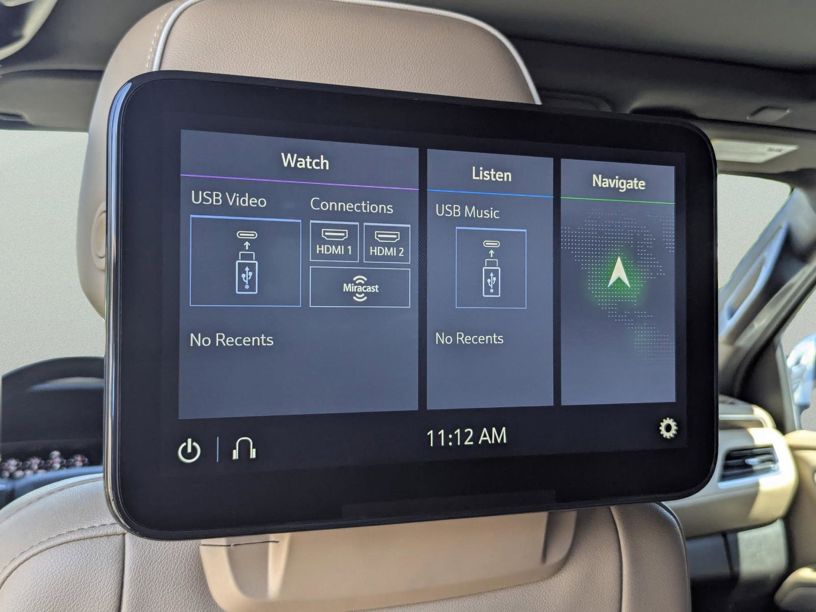 Used 2021 Chevrolet Tahoe Premier w/ Premium Package image 24