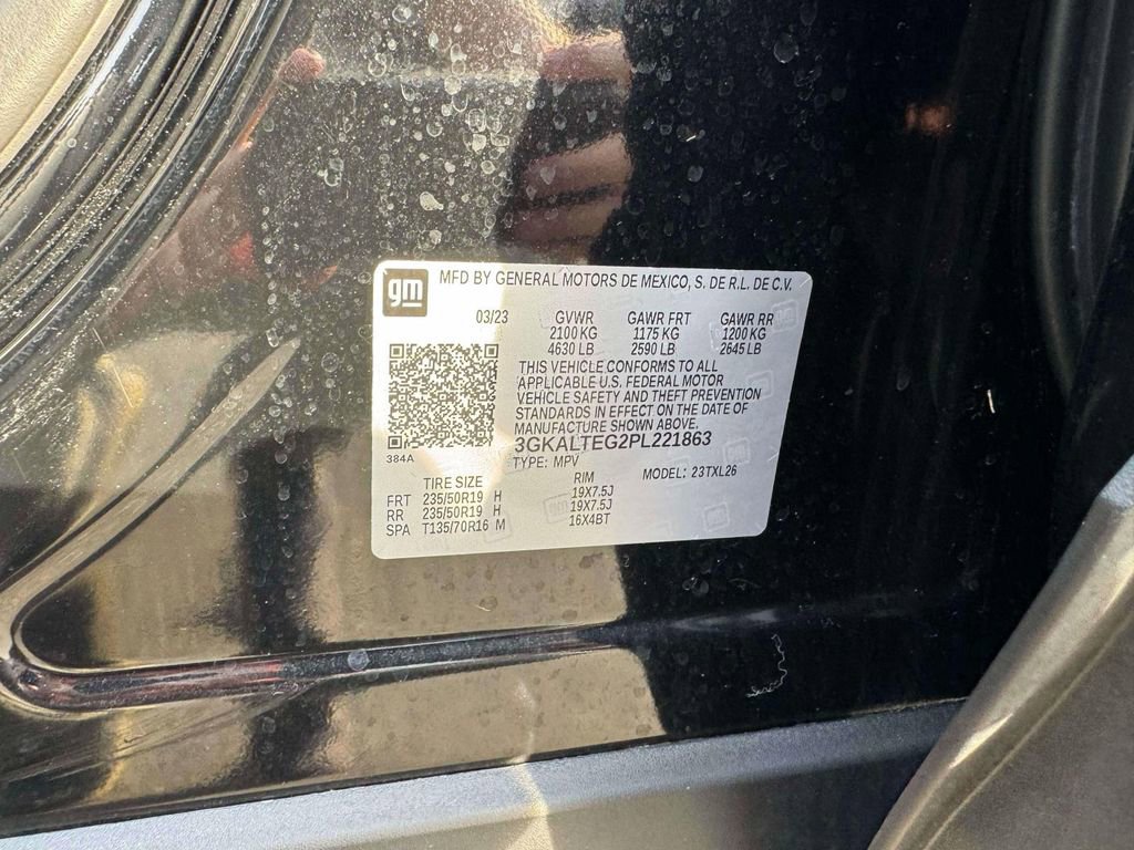 Used 2023 GMC Terrain SLE w/ Elevation Edition image 10