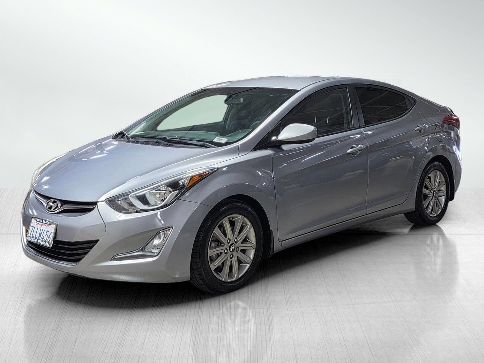 Used 2016 Hyundai Elantra SE w/ Option Group 02 FWD image 3