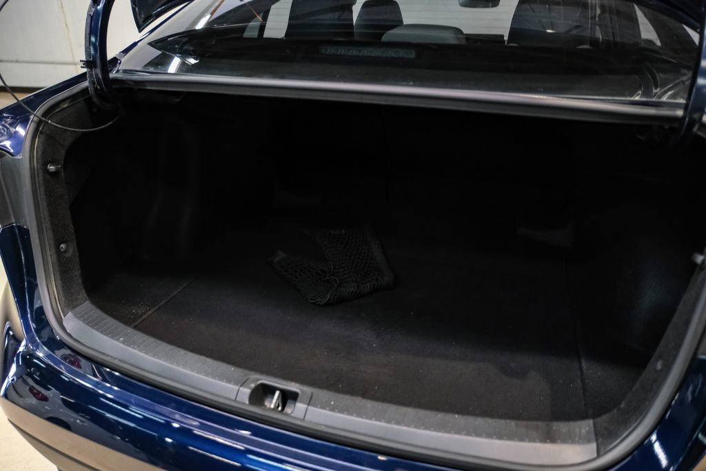 Used 2022 Toyota Corolla LE FWD image 47