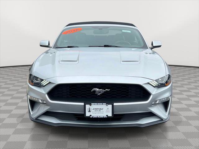 Used 2018 Ford Mustang Premium image 2