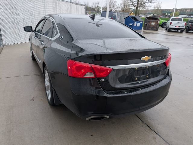 Used 2015 Chevrolet Impala LTZ FWD image 16