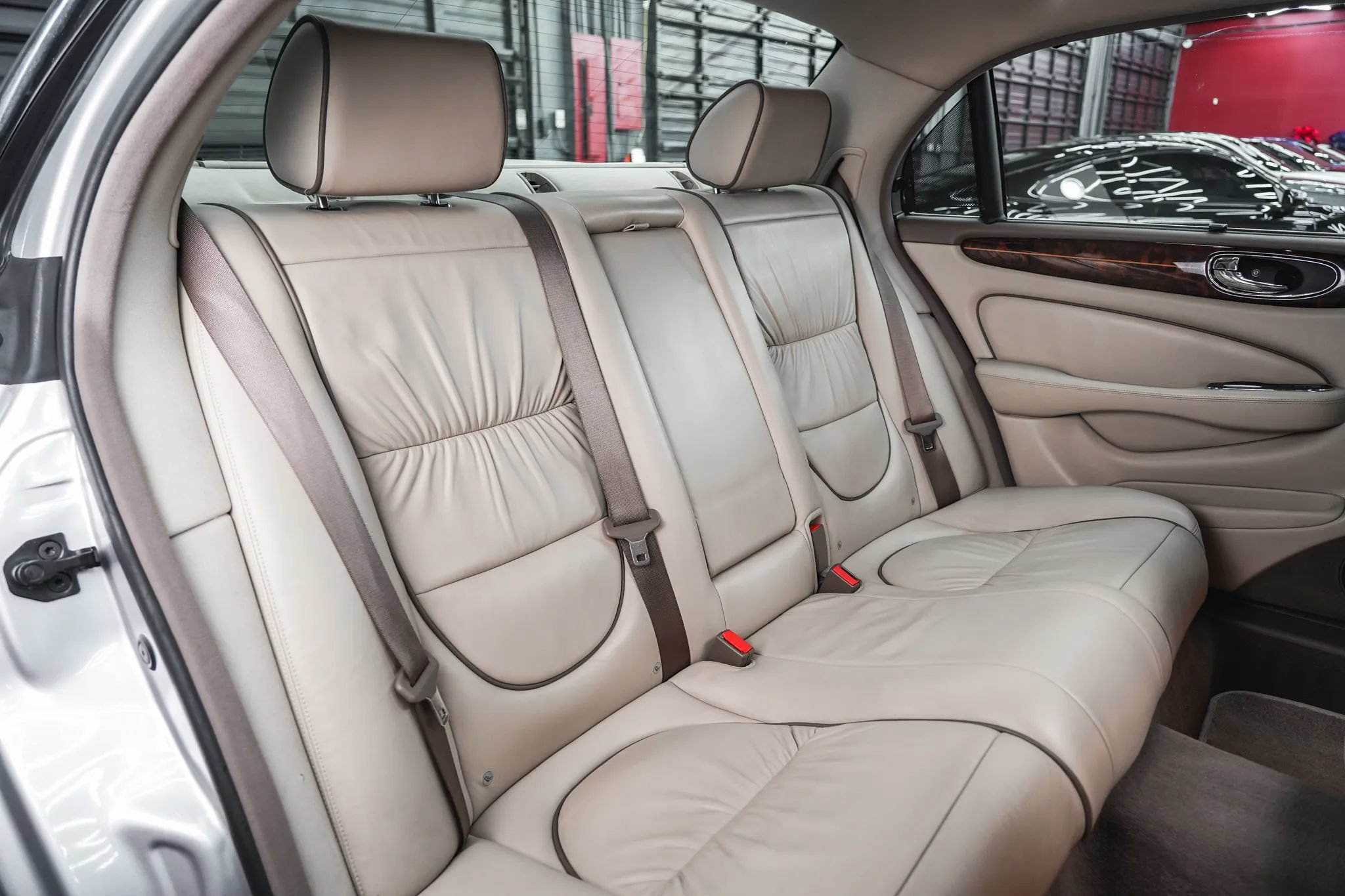 Used 2006 Jaguar XJ Vanden Plas RWD image 44