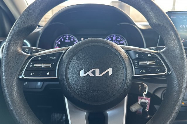 Used 2024 Kia Forte LXS w/ LXS Technology Package FWD image 20