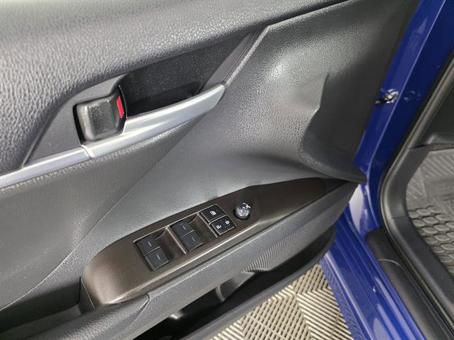 Used 2024 Toyota Camry SE AWD/4WD image 39