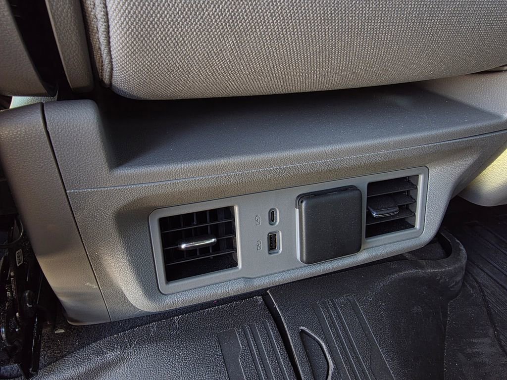 Used 2024 GMC Sierra 2500 SLE w/ SLE Value Package; AWD/4WD image 21