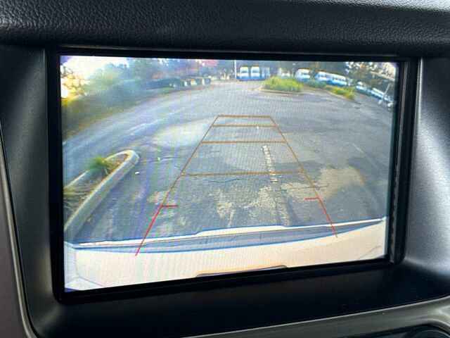 Used 2018 GMC Yukon Denali w/ Denali Ultimate Package image 23