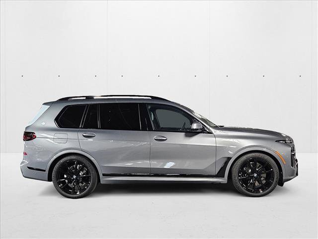 New 2026 BMW X7 xDrive40i w/ M Sport Package image 4
