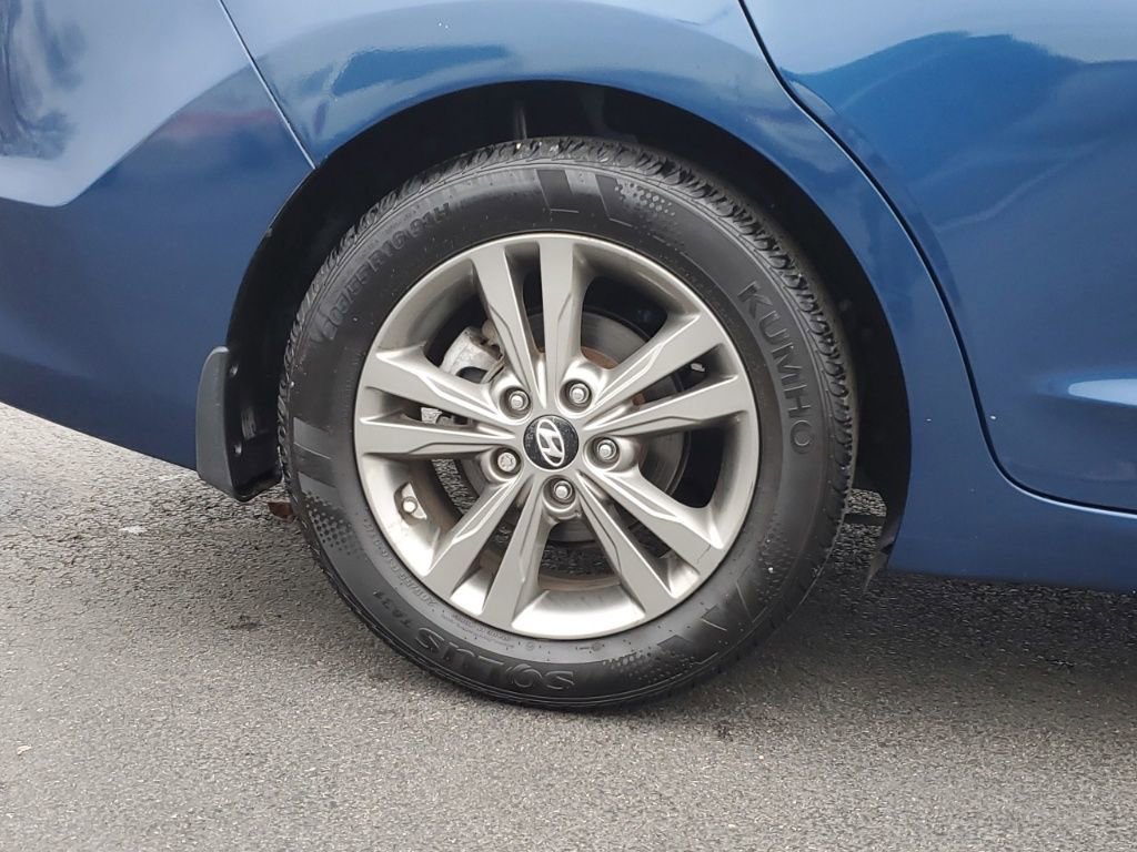Used 2018 Hyundai Elantra SEL image 9