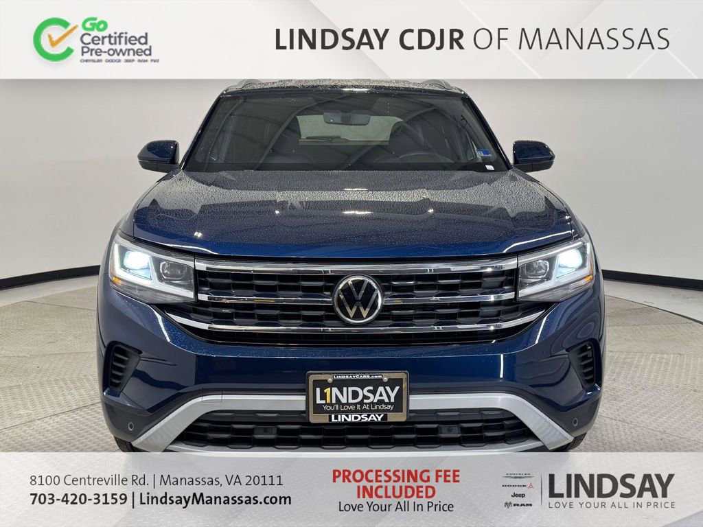 Used 2022 Volkswagen Atlas Cross Sport SE AWD/4WD image 3