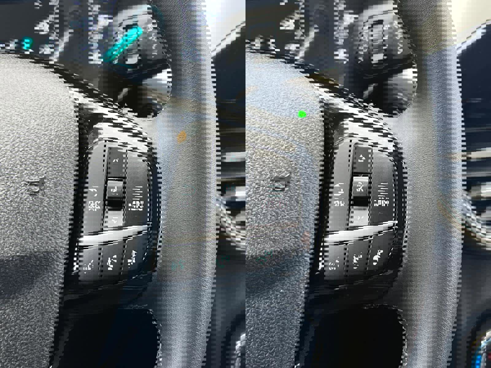 Used 2022 Ford Escape SE w/ Convenience Package image 20